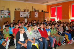 grupa_uczestnikow_przod