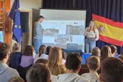 565156028_811994138357033_4270232908280940218_n