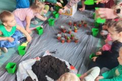 94808b75-89fe-4d32-9c08-b1cc92124911