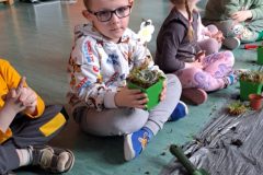 505b7a4d-2699-4a38-8463-95bb0b992cab