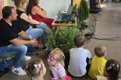 505584353_701939076029207_3536026454225510878_n