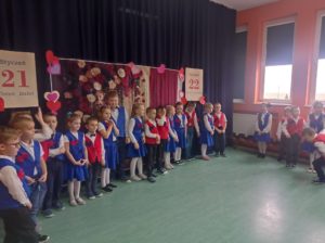 Święto Babci i Dziadka w grupie „BYSTRZAKÓW”